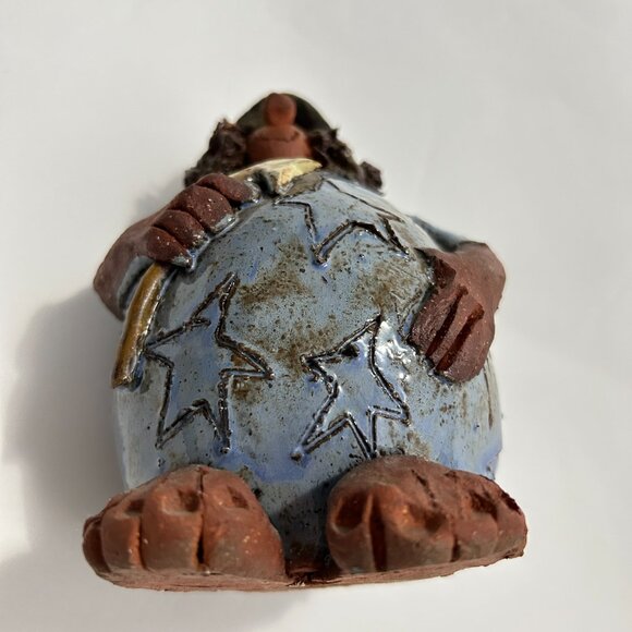 Vintage Sara Meadows Balloon People Pottery Signed wizard holding a star wand - Picture 9 of 11